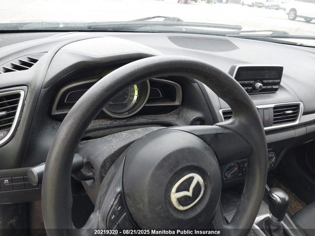 JM1BM1U72E1138344 Mazda pe
