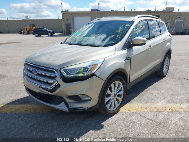 1FMCU9J96HUD31586 Ford 2017