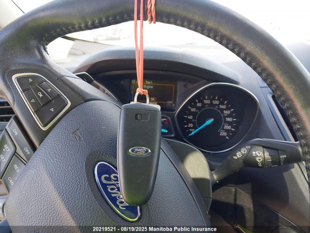 1FMCU9J96HUD31586 Ford 2017