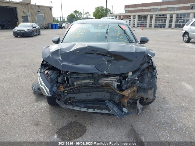 3VWE57BU5KM221543 Volkswagen 1.8 tsi