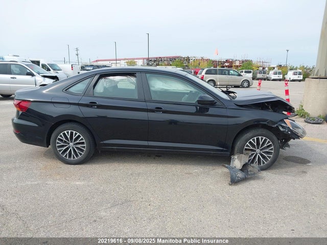 3VWE57BU5KM221543 Volkswagen 1.8 tsi