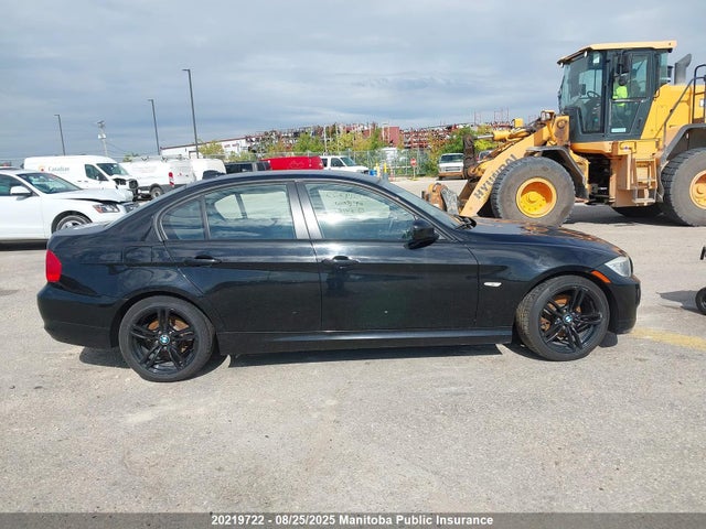 20219722 :رقم المزاد ، WBAPG73509A641275 vin ، 2009 Bmw 323i مزاد بيع