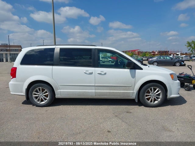 Dodge 2016 2016 2C4RDGBG8GR167902 Image 13