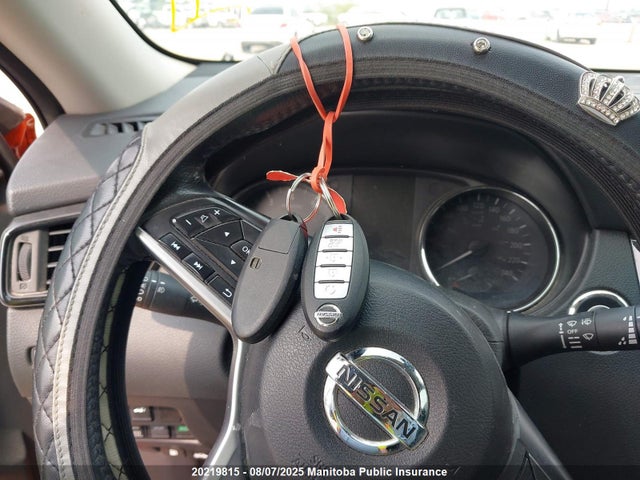 5N1AT2MV5HC831660 Nissan 2017