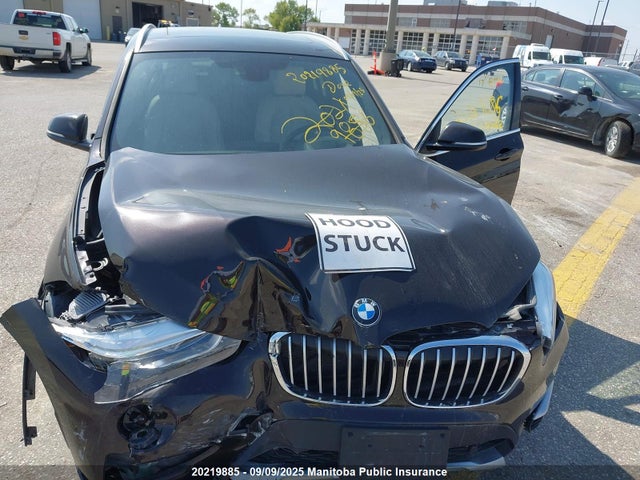 WBXHT3C33H5F76462 BMW X1