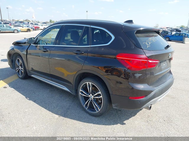 WBXHT3C33H5F76462 BMW X1