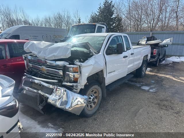 2015 Chevrolet Silverado 2500 Hd Wt Dbl Cab მანქანა იყიდება აუქციონზე, vin: 1GC2KUEG4FZ135101, აუქციონის ნომერი: 20220110