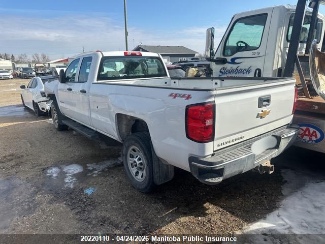 2015 Chevrolet Silverado 2500 Hd Wt Dbl Cab მანქანა იყიდება აუქციონზე, vin: 1GC2KUEG4FZ135101, აუქციონის ნომერი: 20220110