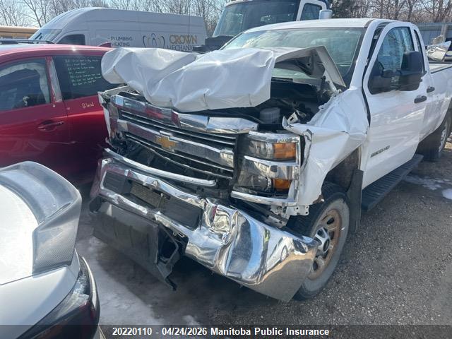 2015 Chevrolet Silverado 2500 Hd Wt Dbl Cab მანქანა იყიდება აუქციონზე, vin: 1GC2KUEG4FZ135101, აუქციონის ნომერი: 20220110