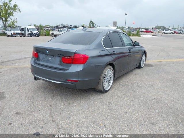 BMW 328I 2015 WBA3B3G57FNR89384 Image 4