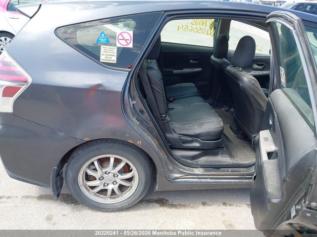 20220241 :رقم المزاد ، JTDZN3EU6GJ050654 vin ، 2016 Toyota Prius V مزاد بيع