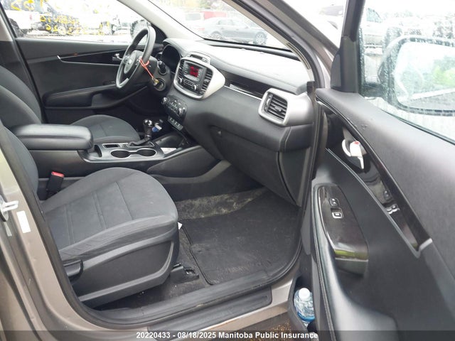 5XYPGDA34HG223626 KIA Sorento