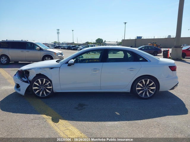 Audi 40 tfsi 2024 WAUAAAF48RN005851 Image 14