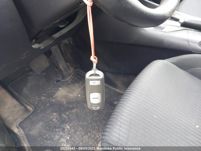 3MZBM1L74FM214133 Mazda pe