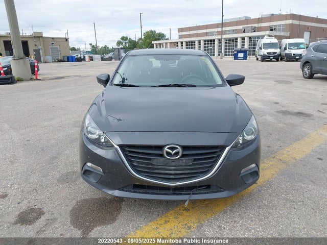3MZBM1L74FM214133 Mazda pe