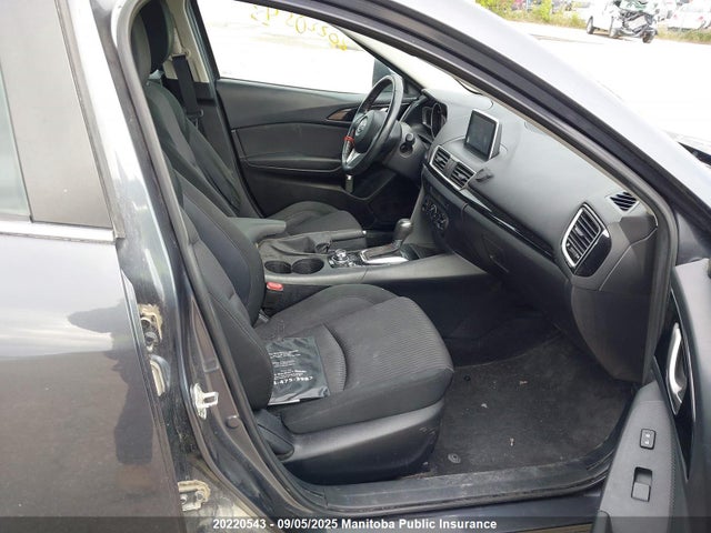 3MZBM1L74FM214133 Mazda pe