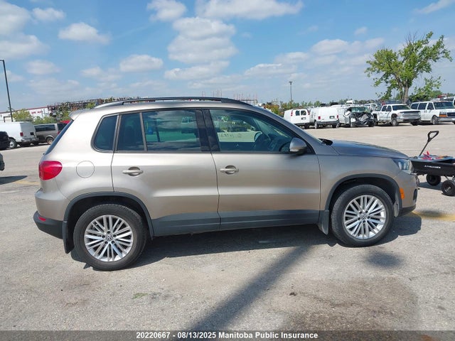 WVGJV7AX8FW107731 Volkswagen 2015