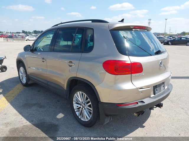 WVGJV7AX8FW107731 Volkswagen 2015