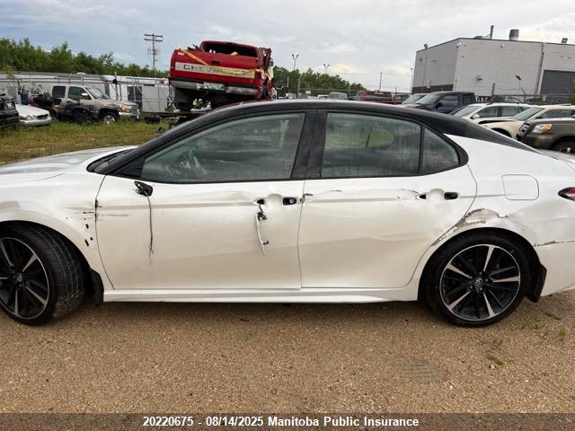 4T1B61HK6KU238364 Toyota a25a-fks