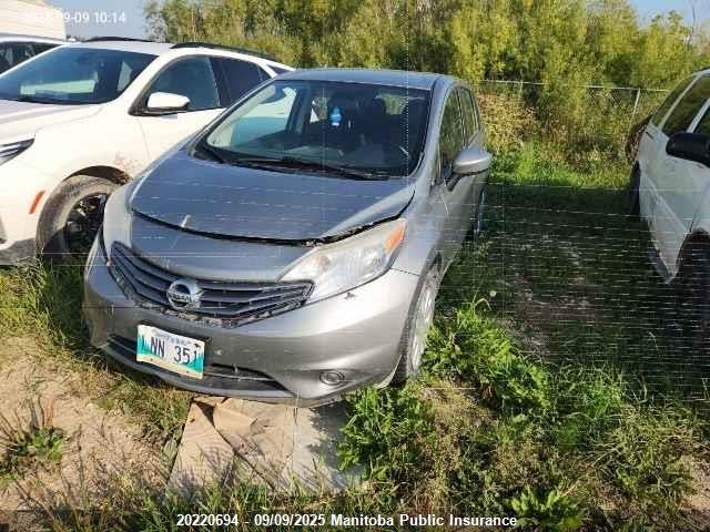 Nissan 2015 2015 3N1CE2CP5FL418071 Image 2
