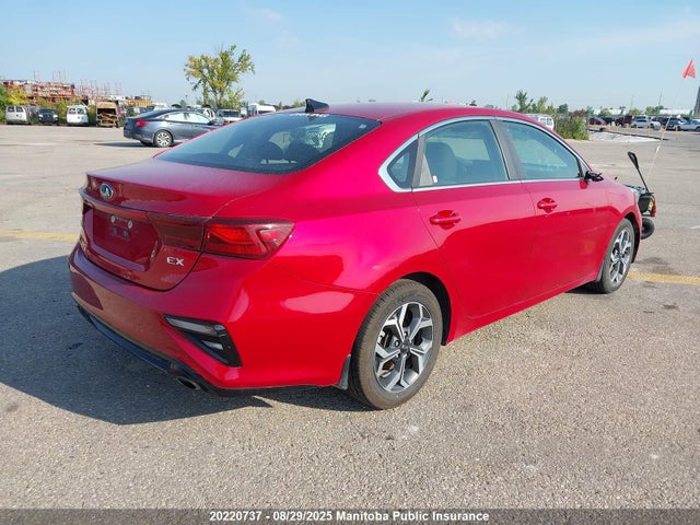 3KPF54AD8ME278128 KIA mpi nu