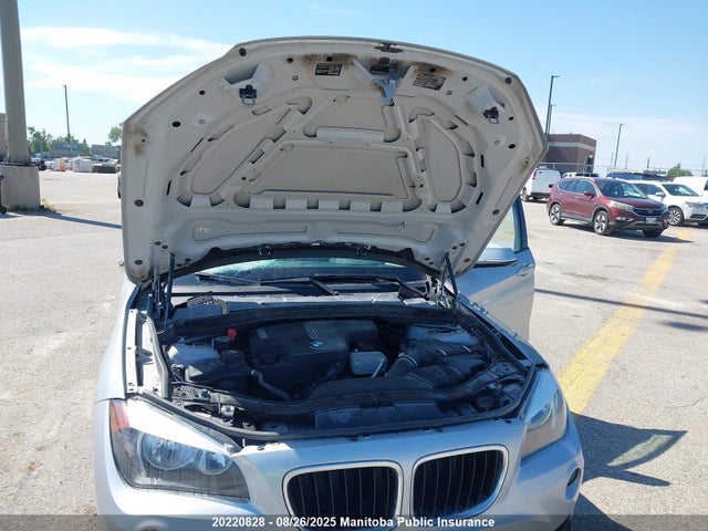 WBAVL1C50FVY32389 BMW X1
