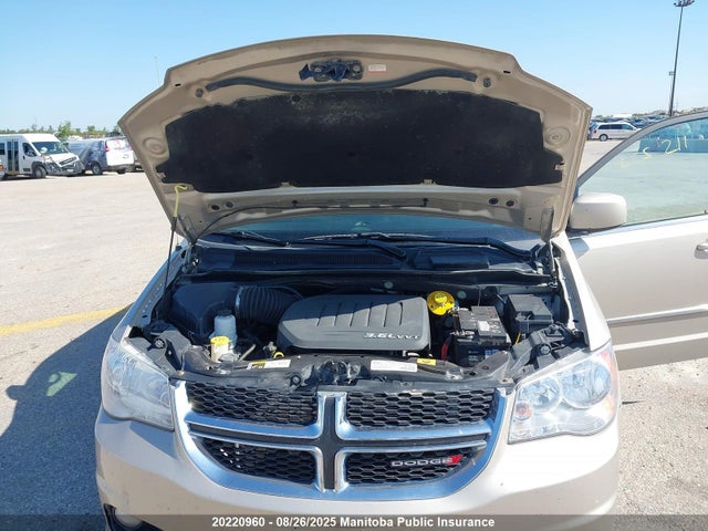 2C4RDGDG8FR722584 Dodge Grand Caravan