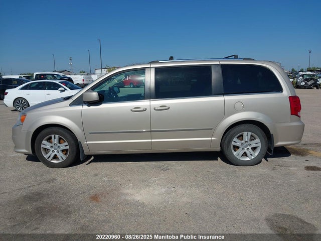 2C4RDGDG8FR722584 Dodge Grand Caravan
