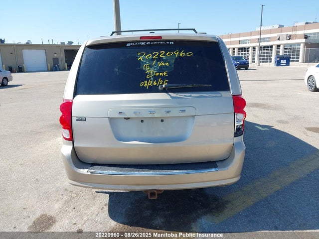 2C4RDGDG8FR722584 Dodge Grand Caravan