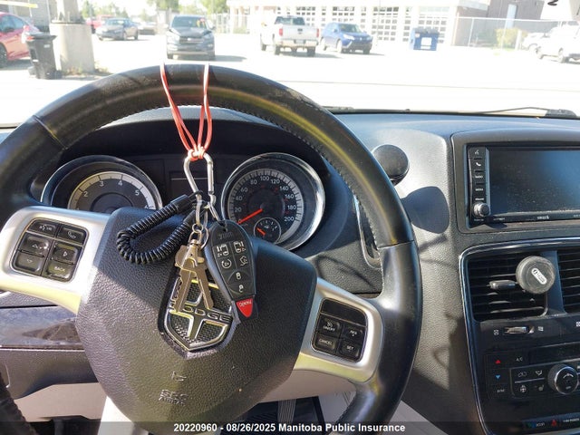 2C4RDGDG8FR722584 Dodge Grand Caravan