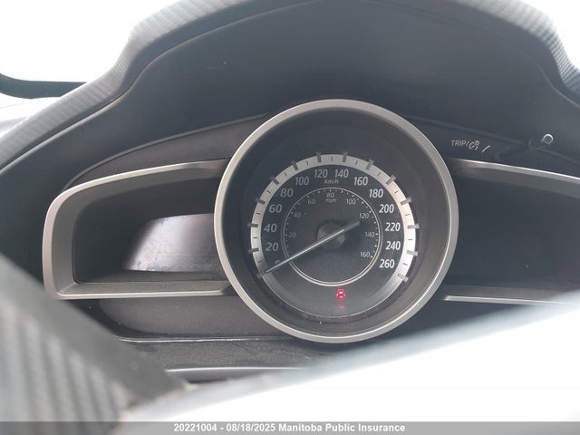 3MZBM1L76GM301484 Mazda pe
