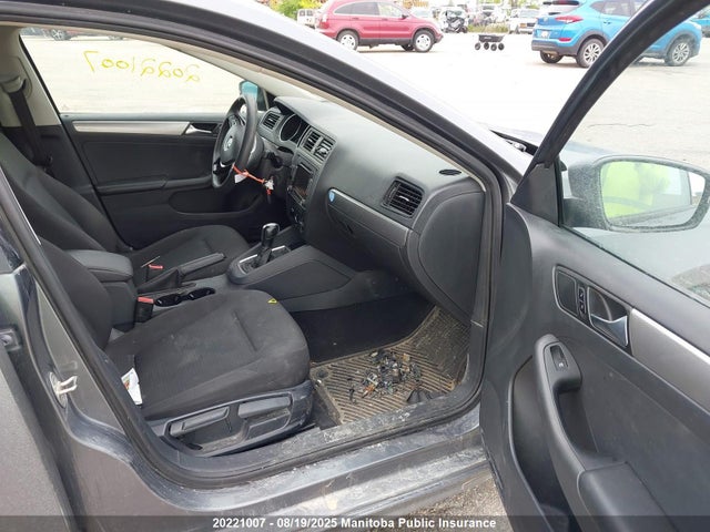 3VW2K7AJ4FM291303 Volkswagen Jetta
