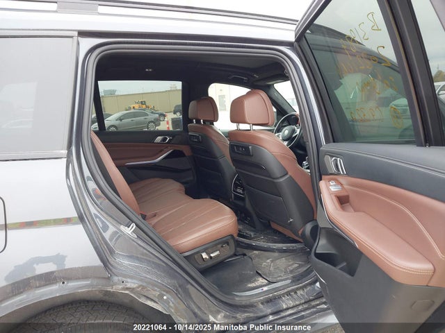 5UXCX6C00L9C91320 BMW X7