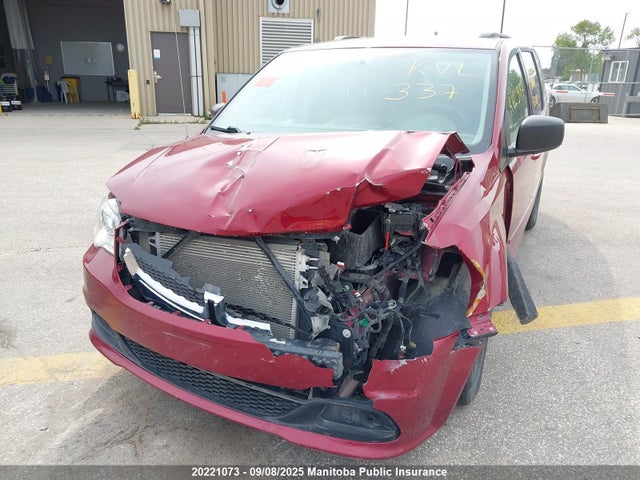 2C4RDGBG3GR122012 Dodge Grand Caravan