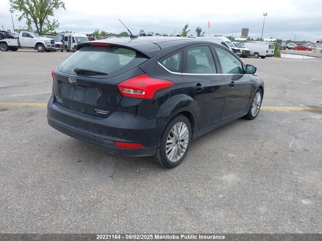 Ford Focus 2016 1FADP3N29GL327374 Image 4