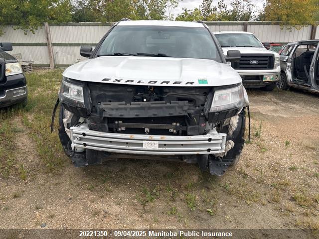 1FM5K8AR9GGA00636 Ford 2016