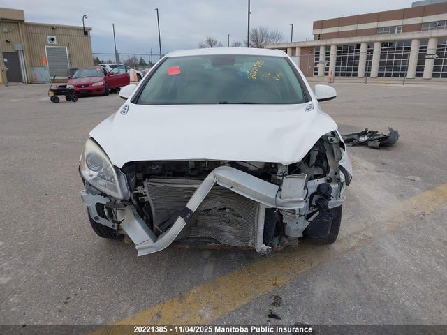 1G4PN5SK7F4112948 Buick lea