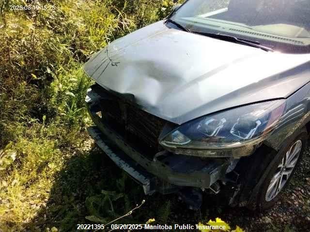 1FMCU9H64NUA51351 Ford dragon di tc