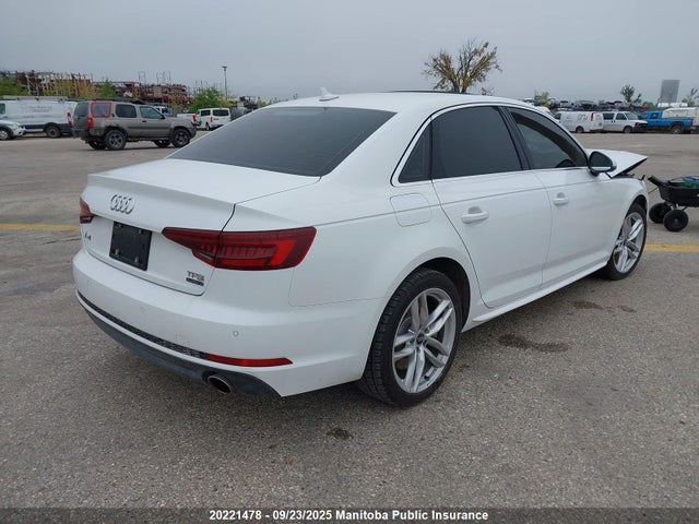 WAUCNAF41JN004638 Audi A4