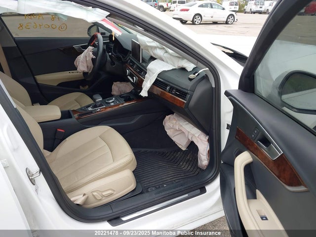 WAUCNAF41JN004638 Audi A4