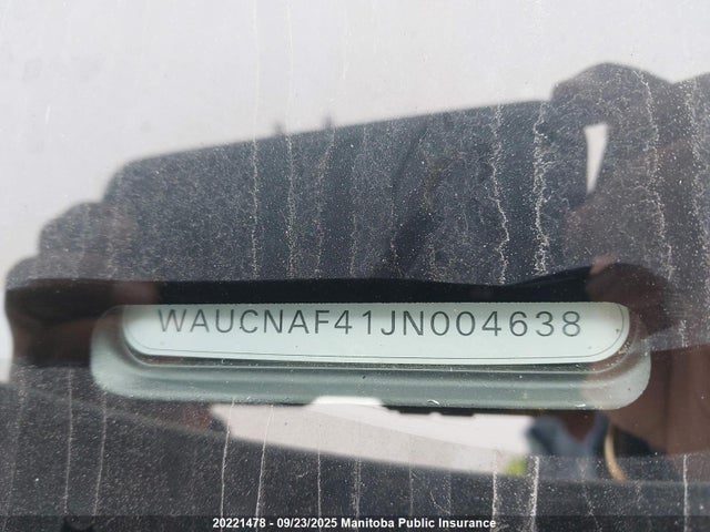 WAUCNAF41JN004638 Audi A4