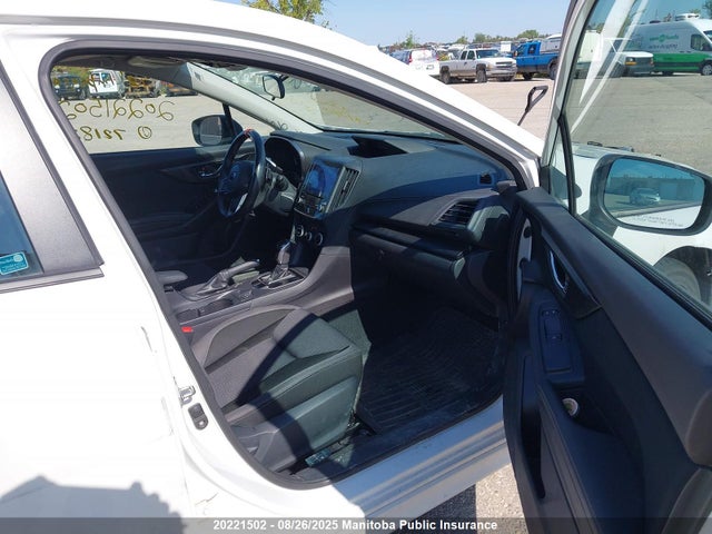 4S3GTAH68J3721820 Subaru Impreza