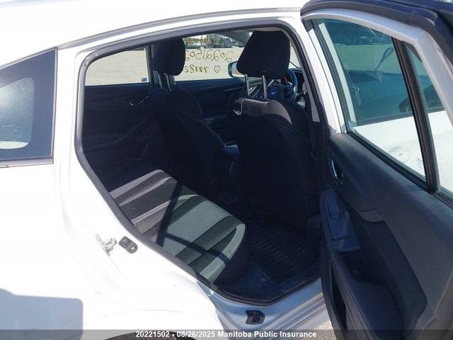 4S3GTAH68J3721820 Subaru Impreza