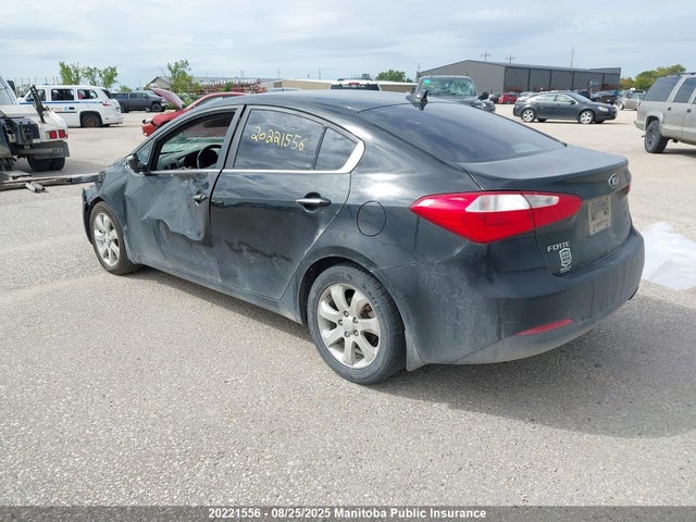 KIA Forte 2014 KNAFX4A83E5056832 Image 3