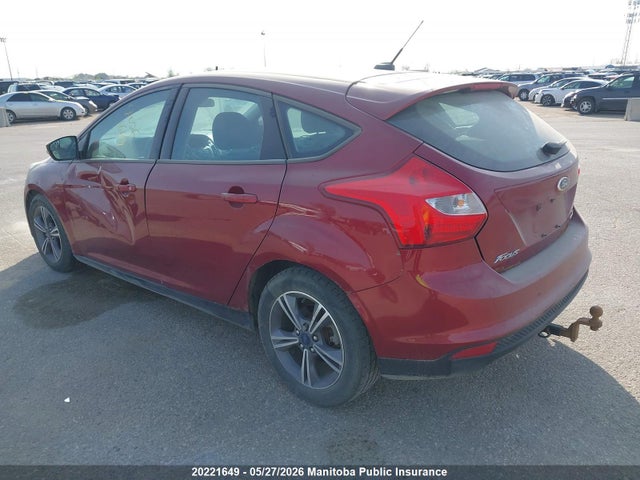 1FADP3K27EL328721 Ford FOCUS SE