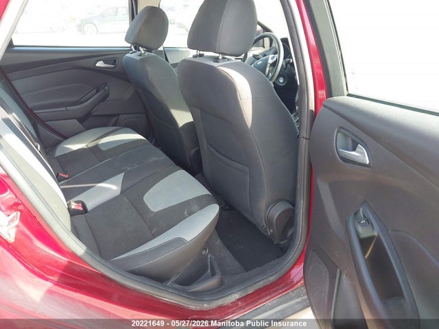 1FADP3K27EL328721 Ford FOCUS SE