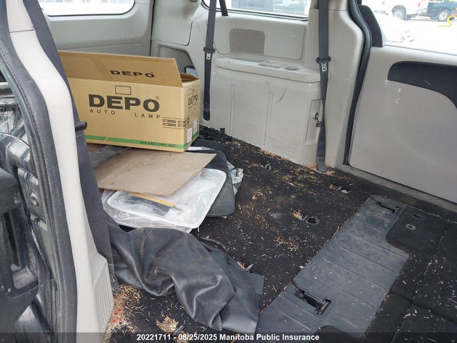2C4RDGBG6FR666292 Dodge Grand Caravan