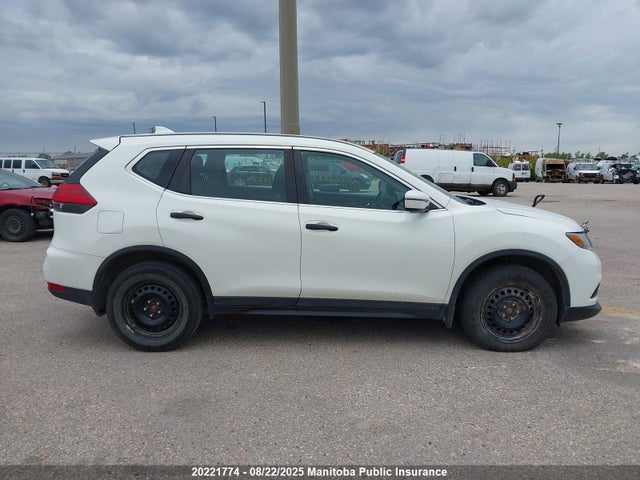 5N1AT2MV6HC793291 Nissan 2017