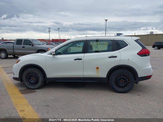 5N1AT2MV6HC793291 Nissan 2017