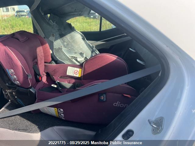 Toyota 2zr-fe 2014 2T1BURHE0EC003480 Image 8